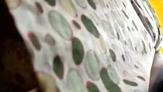 ভয়ঙ্কর স্বর্ণকেশী খ ...