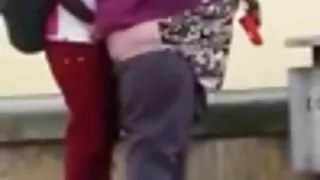 বেহায়া tits সঙ্গে ব ...