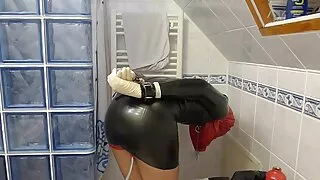 তিনি সুন্দর এবং ভিডি ...
